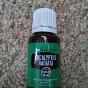 YOUNG LIVING ESSENTIAL OIL 15ML EUCALYPTUS RADIATA